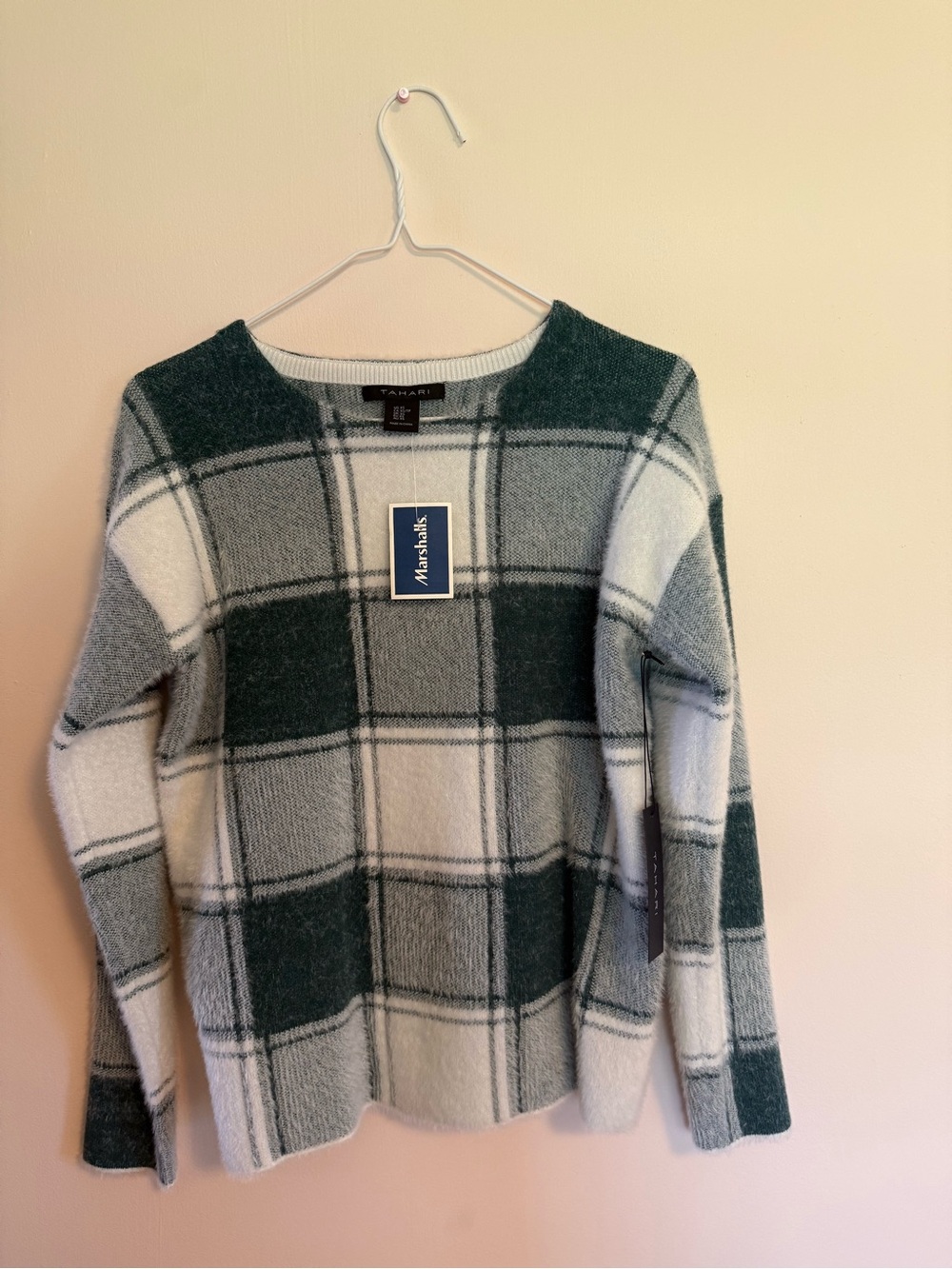 Tahari Green & White Plaid Crewneck Sweater